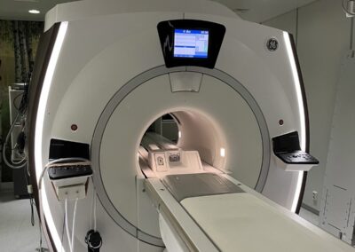 GE Optima GEM 1.5T MRI Patient Room